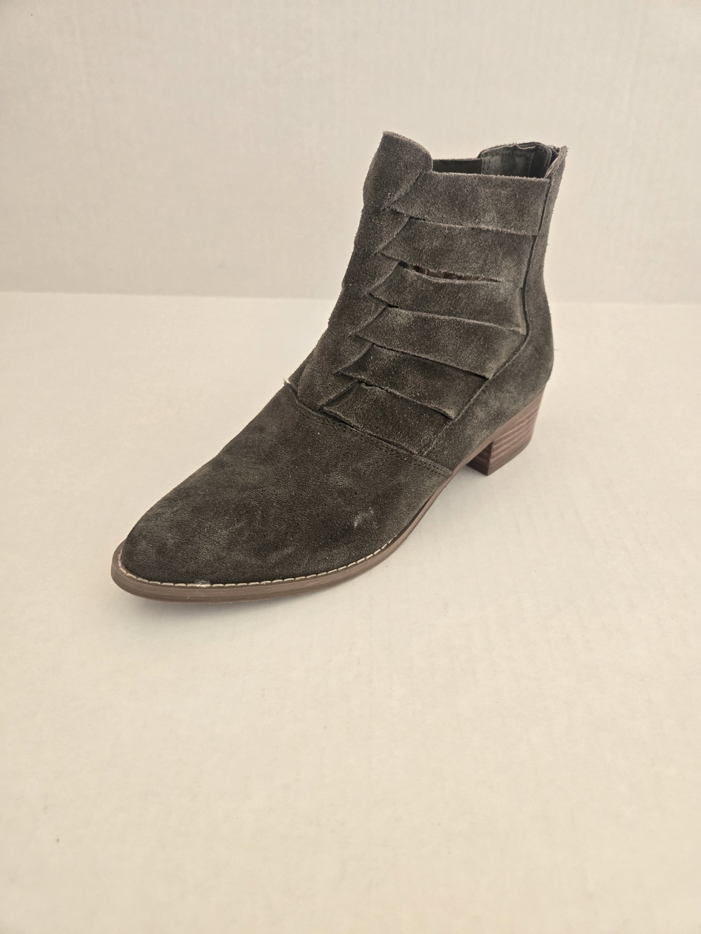 VOLATILE Olive Green Suede Leather Ankle Booties Western Strap Low Heel